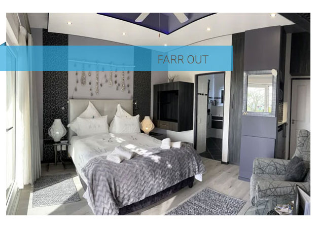 White Mussel Luxurious Room